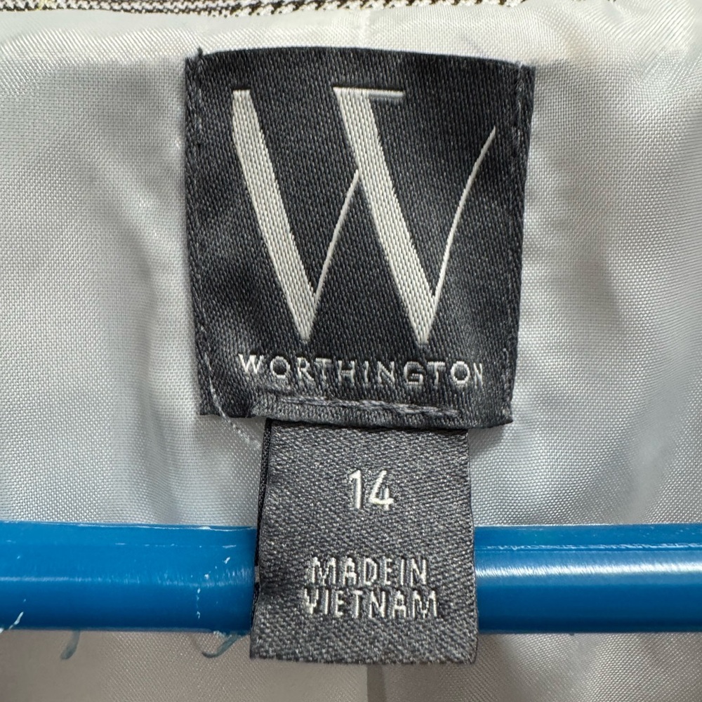 Worthington Plaid Blazer and Pants set in Gray and Brown Tones - Picture 3 of 9